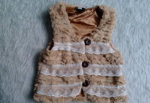 从厂家到销售 揭秘外贸童装HM风皮草背心与毛绒马甲的全链路